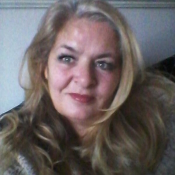 60 jarige vrouw zoekt contact voor sex met mannen in Drenthe
