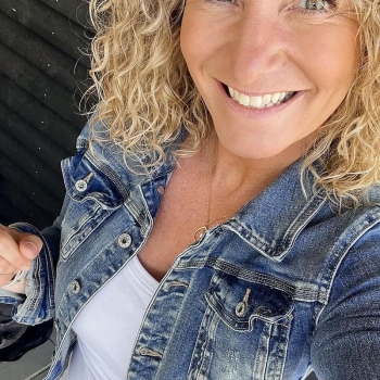 55 jarige vrouw zoekt contact voor sex met mannen in Gelderland