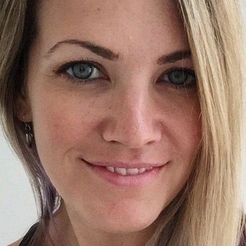 41 jarige vrouw zoekt contact voor sex met mannen in Limburg