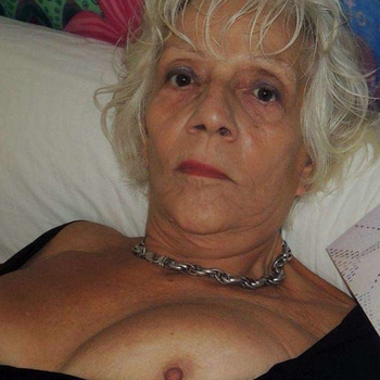 70 jarige vrouw zoekt sex in Groningen