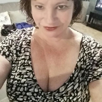 Peggy, vrouw 59 jaar zoekt sex in Zeeland