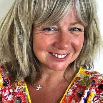 64 jarige vrouw zoekt geile date in Zuid-Holland
