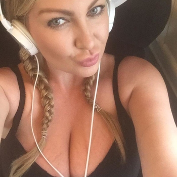 40 jarige vrouw zoekt geile date in Het Brussels Hoofdst