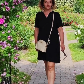 55 jarige vrouw zoekt contact voor sex met mannen in Utrecht