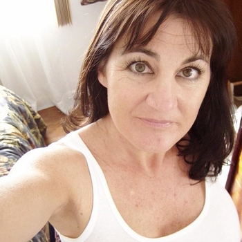 59 jarige vrouw zoekt contact voor sex met mannen in Flevoland